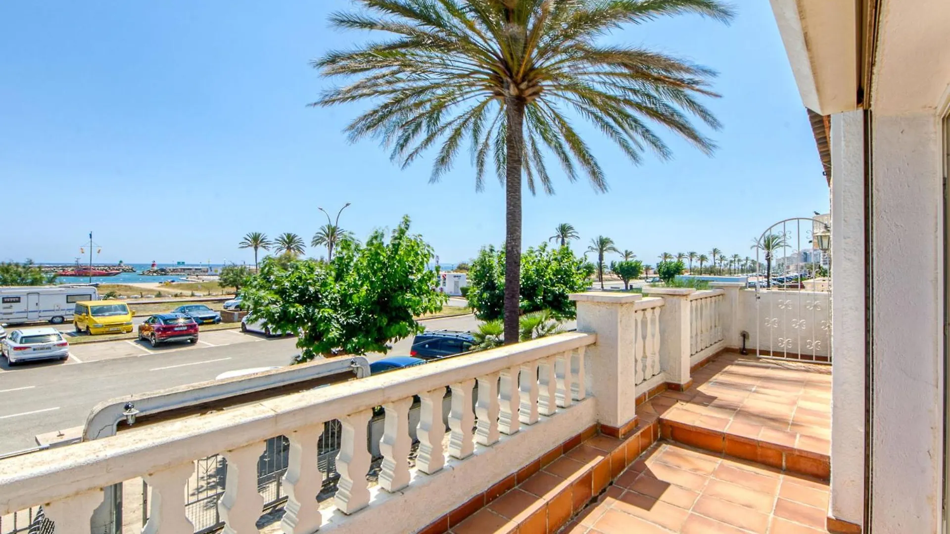 Holiday Home Playa By Interhome إمبوريابرافا إسبانيا